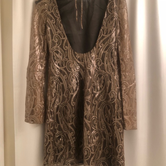 Dress - Picture 2 of 2